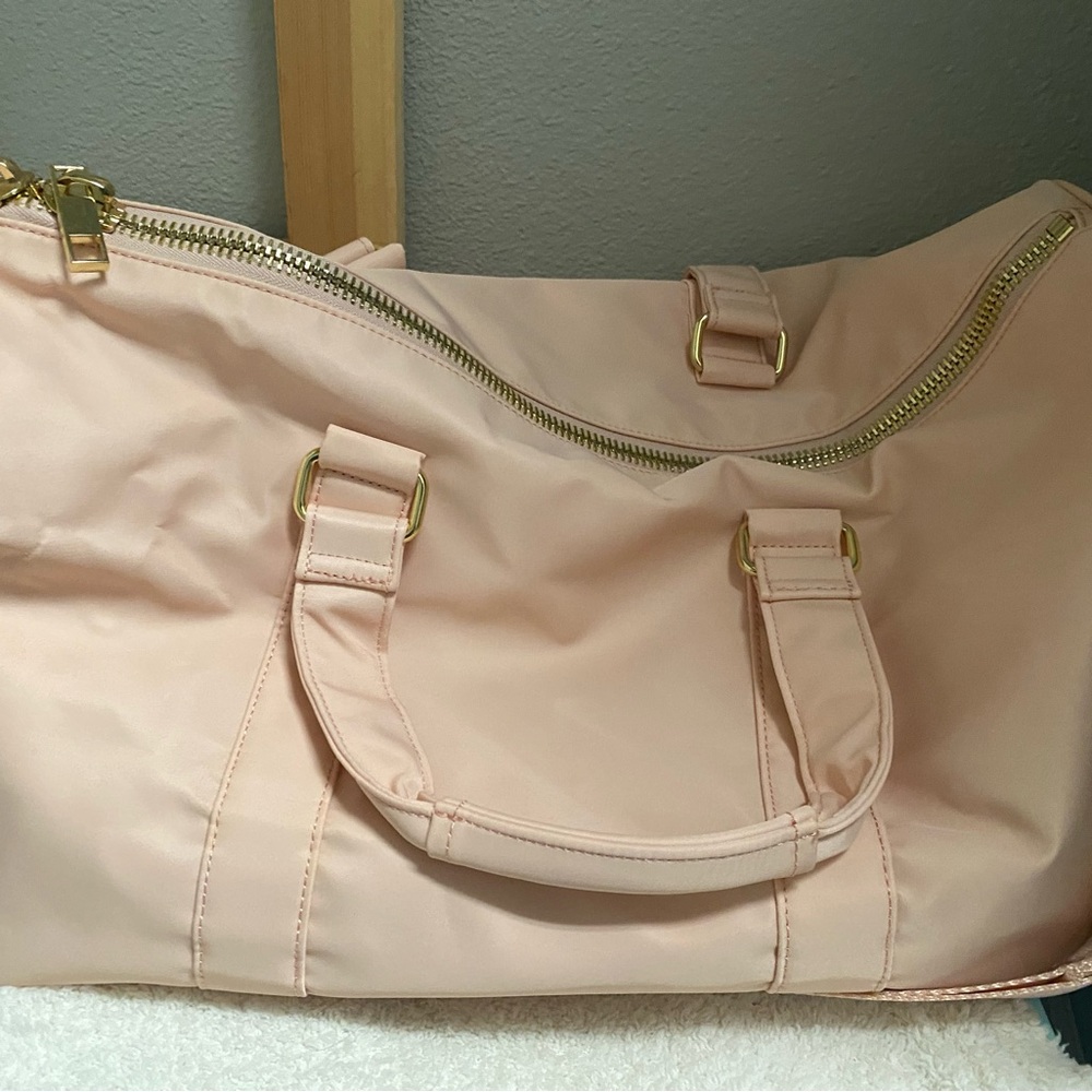 NWT Stoney Clover Lane Sparkling Cider Duffle